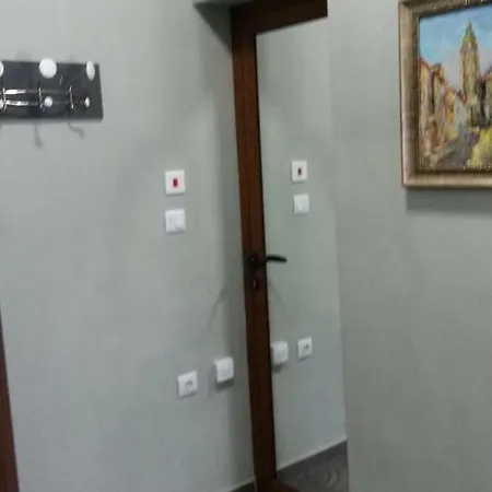 Апартамент Уют * بورغاس